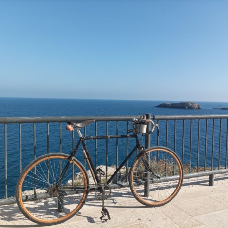 La 3ª Ciclostorica Puglia. Sicurezza stradale e cultura, pedalando sulle bici d’epoca